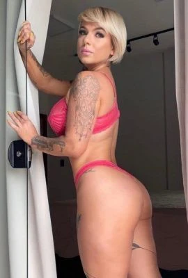 Maya, Escort, Milan