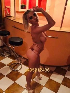 Myky, Escort, Sanremo