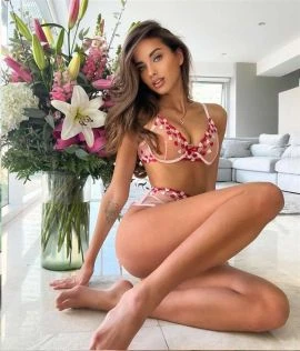 Milana — 3 / 5