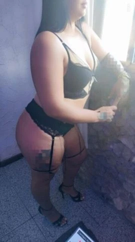Tata Castro, Escort, Santa Catarina
