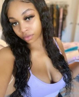 SexxyZoe — 4 / 5