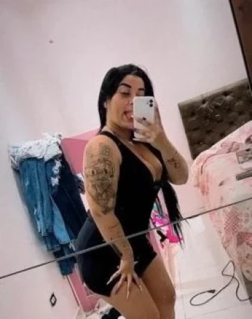 Paloma Bittencourt — 1 / 9