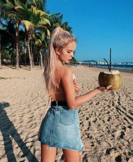 Milana — 3 / 6