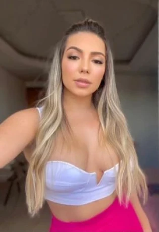 Carol Couto — 8 / 9