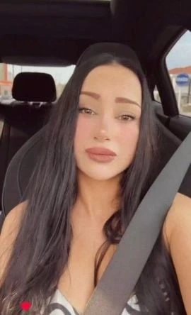 Alina — 2 / 6