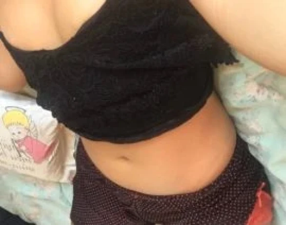 Alicia Nunes — 4 / 5