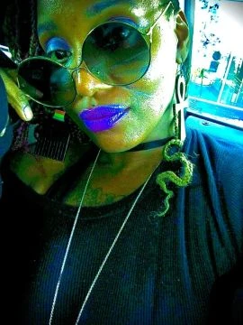 Mistress Sheea — 3 / 4