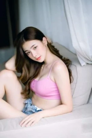 Emily Danielsen — 5 / 7