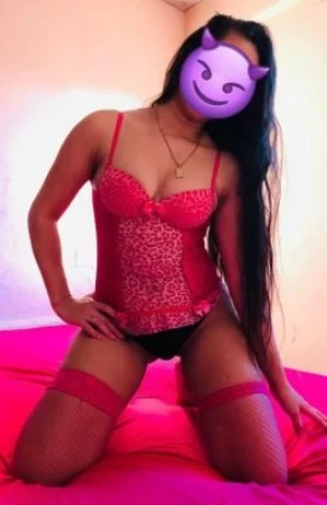 Yasmim Lima — 2 / 4