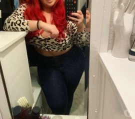 Female Escort — 2 / 4