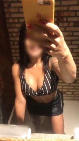 Bárbara Souza — 4 / 9