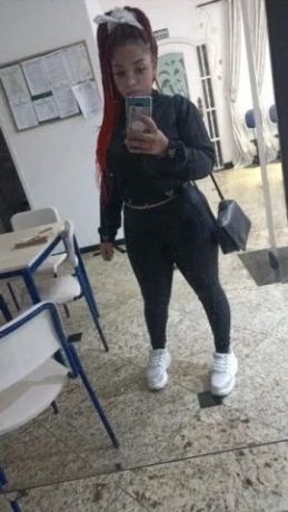 Flavinha Cardoso — 4 / 5