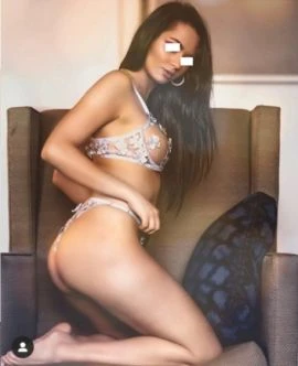 Melina — 3 / 5
