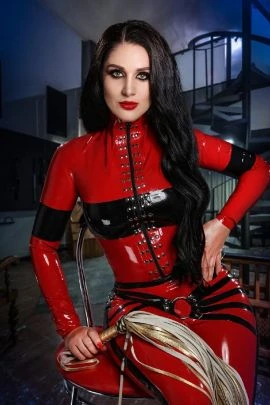 Anna Mistress VIP — 6 / 9