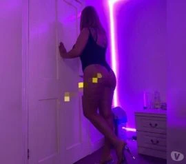 Female Escort — 5 / 7
