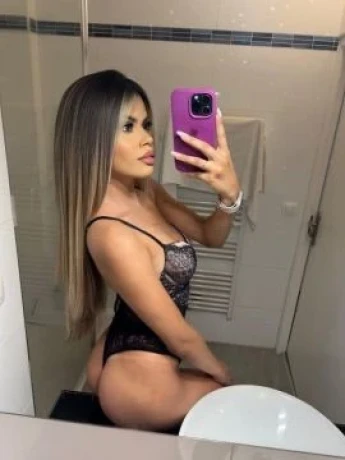 Maria Alice — 4 / 9