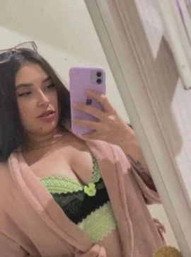 Thalita Remião — 3 / 5