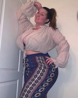 Helen reece — 4 / 5
