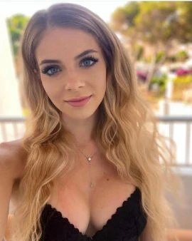 Alina — 3 / 8