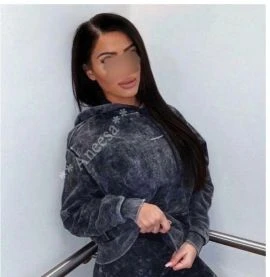 Female Escort — 6 / 7