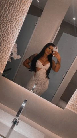 Natascha — 7 / 9