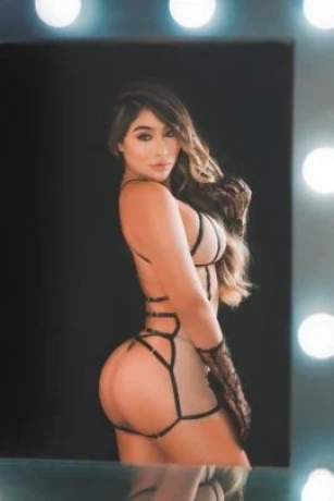 Valentina — 1 / 9