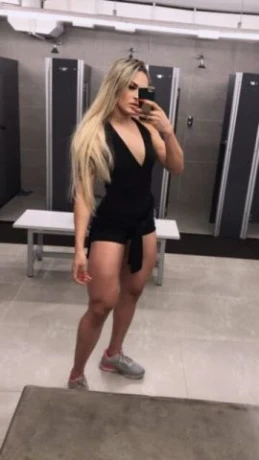 Suellen Ferrari — 4 / 7