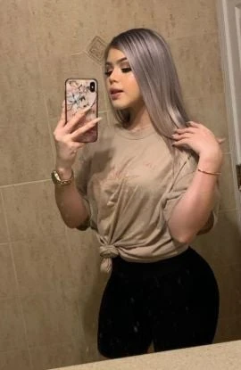 Jenna — 5 / 9