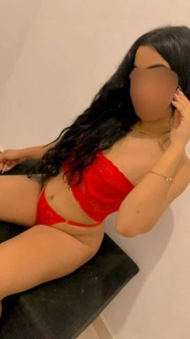 Yasmin Couto — 2 / 5