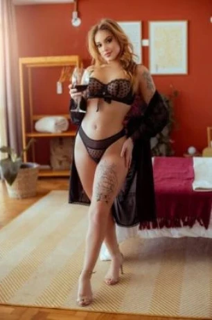 Pietra Biancardi — 8 / 9