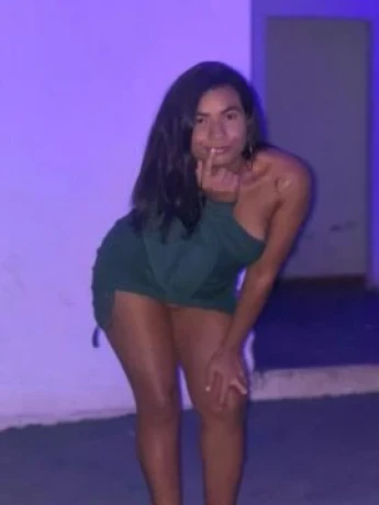 Larissa Jaques — 3 / 5