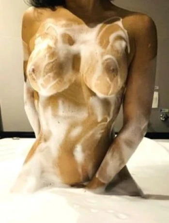 Athena Teles — 6 / 9