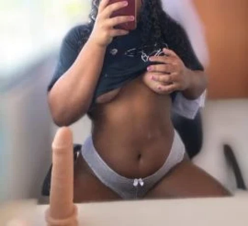 Aline Vieira — 3 / 5