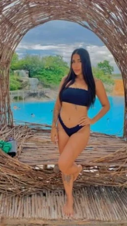 Naty Botelho — 3 / 5