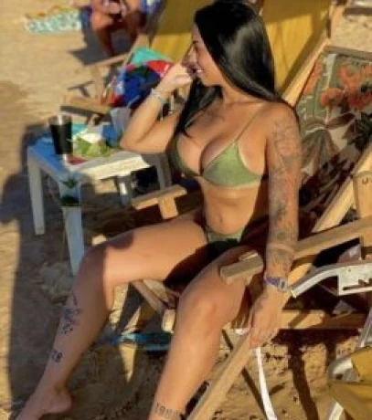 Bruna França — 2 / 5