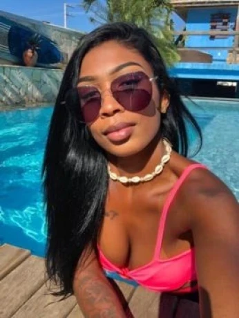 Kiara Novaes — 5 / 6