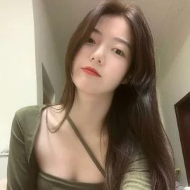 Lee, Escort, Klang