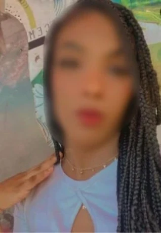 Ludmila Bueno — 7 / 9