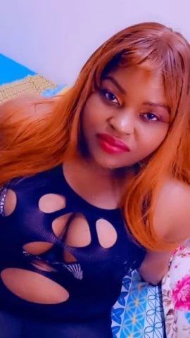 Amani Favour — 4 / 6