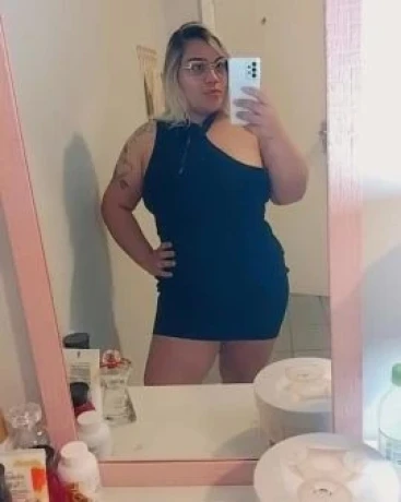 Julyy Mendes — 4 / 5