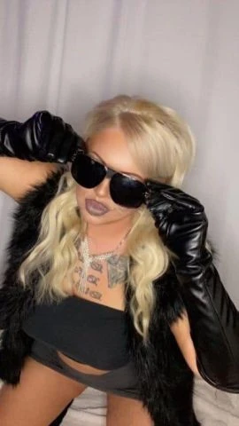 Alexa — 8 / 9