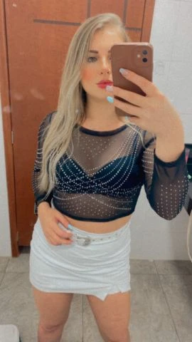 Mellina Ferraz — 4 / 5