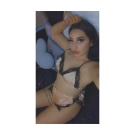 Naughty Babe — 4 / 9