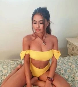 Sexy Sisi — 3 / 5