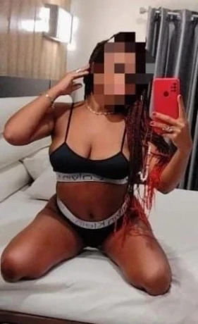 Vitória Souza — 5 / 8