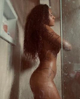 Vivi Aguiar, Escort, Bahia