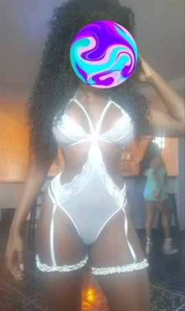Luna Dias — 6 / 9