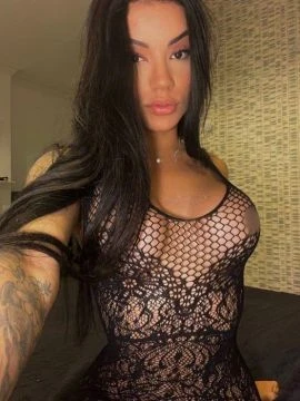 Victoria Dumontt — 6 / 8