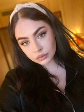 Darina, Escort, Istanbul