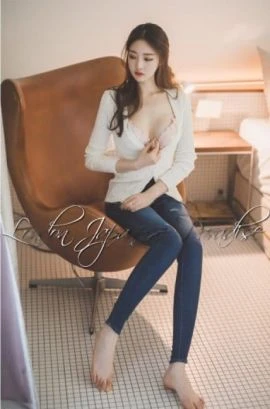 Lucy, Escort, London